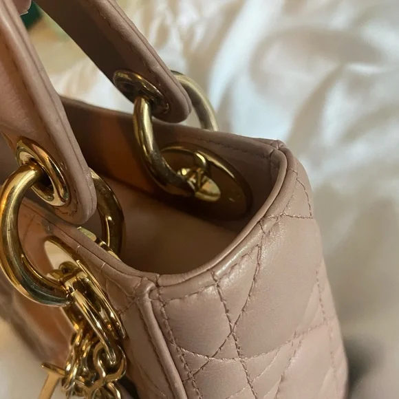 Mini Lady Dior - Picture 12 of 16